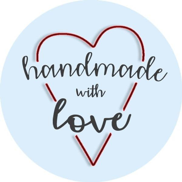 Sticker Stocker 144 Handmade with love 30mm Stickers Glossy home crafting labels